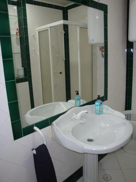 Apartment Vasco Da Gama กอสตา ดา กาปาริกา ภายนอก รูปภาพ
